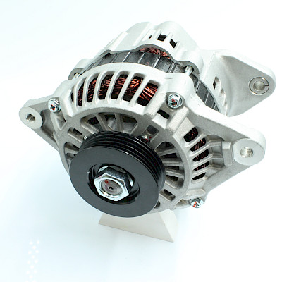 Alternador Mitsubishi Galant 99-  (13585) 90 AMP 4Conec IM845