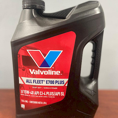 Aceite de motor valvoline SAE 15W-40 4L